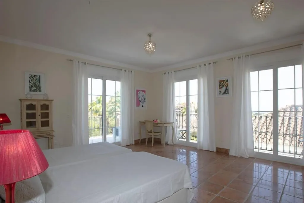 R35 Spacious Private Villa&Pool Marbella Espanha
